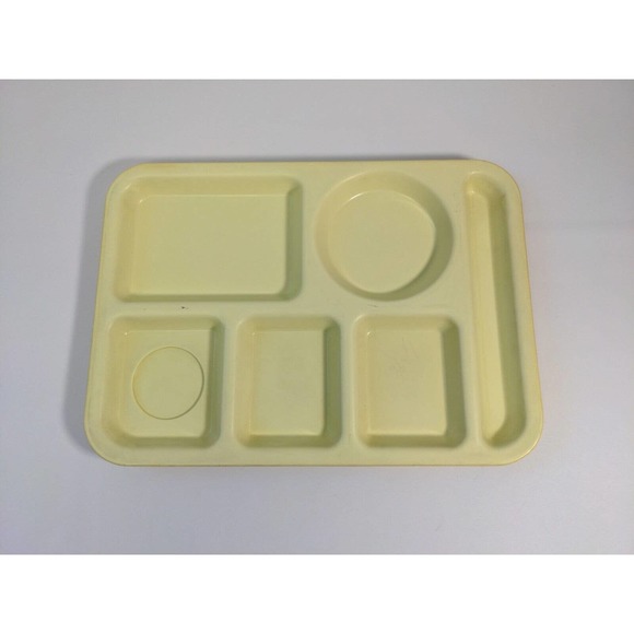 1 Vintage SiLite 614 Stack Lunch cafeteria Trays USA MADE Chicago Yellow - Picture 1 of 3